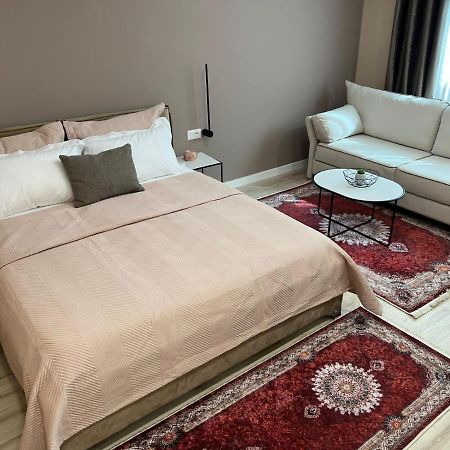 Smart Home , Lovely Apartment In Tirana Extérieur photo