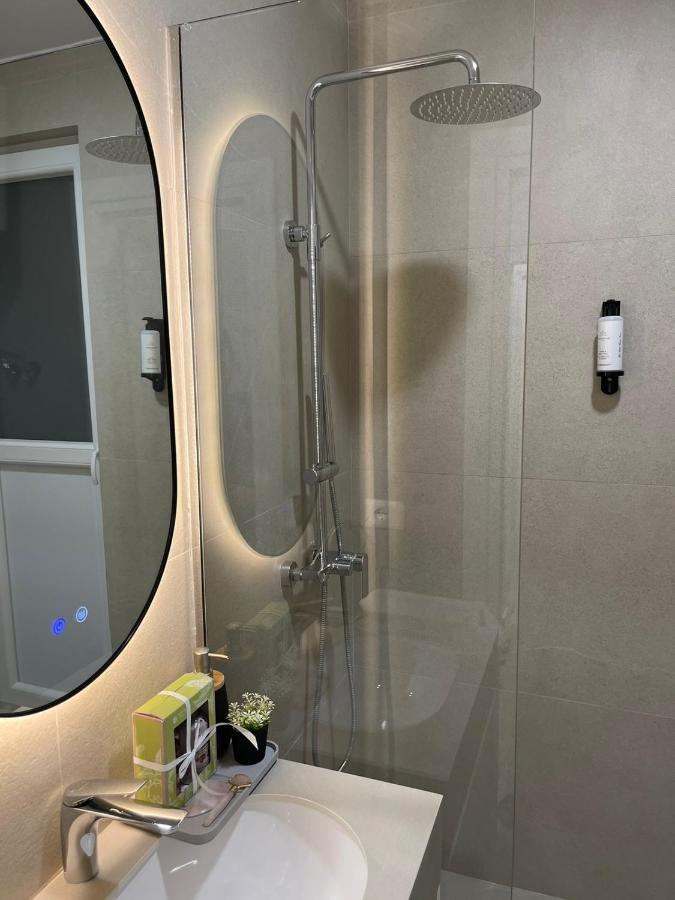 Smart Home , Lovely Apartment In Tirana Extérieur photo